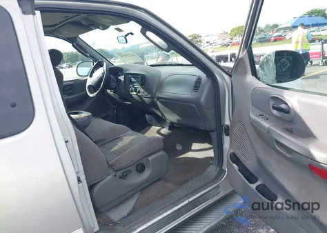 2003 Ford F-150 Xl/Xlt from USA, damaged, VIN 1FTRX17263NA85451